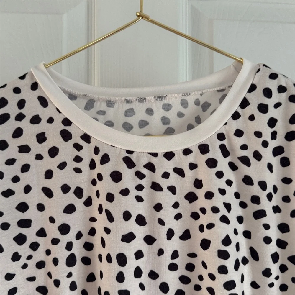 SHEIN White & Black Dalmatian Spot Tee - Picture 3 of 5